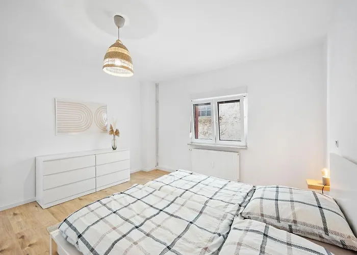 Casa Bergstrasse 1 Apartman *